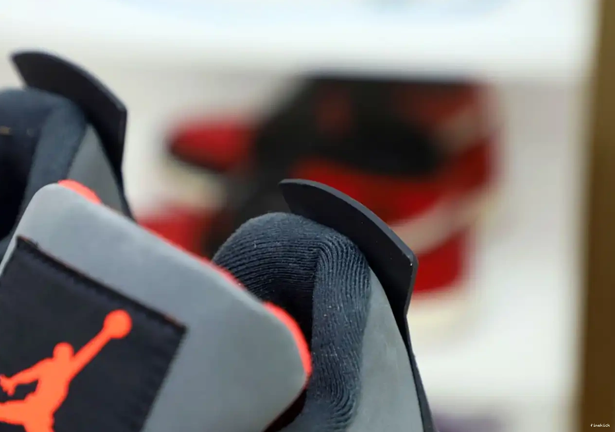4 INFRARED JORDAN AIR 0511